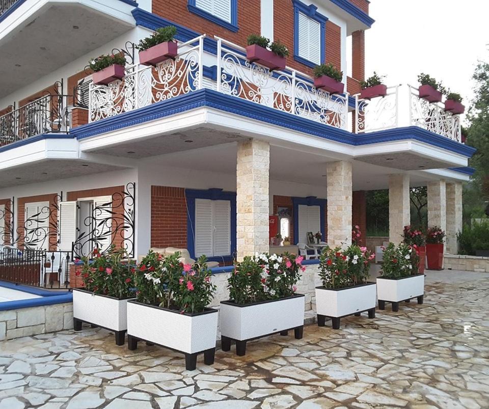 Greccia Hotel Dhërmi Exterior foto
